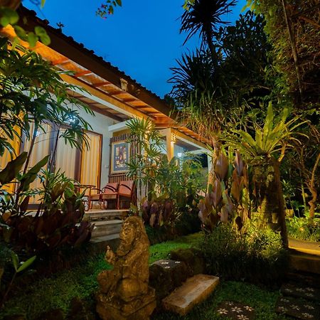 Hotel Desak Putu Putra Hidden Ubud Esterno foto