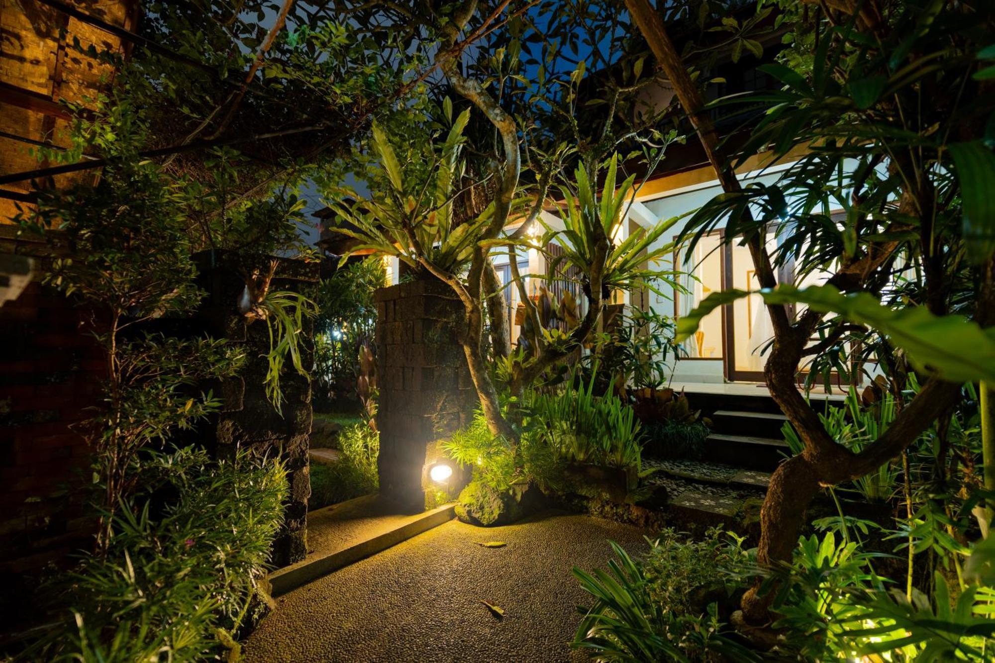 Hotel Desak Putu Putra Hidden Ubud Esterno foto