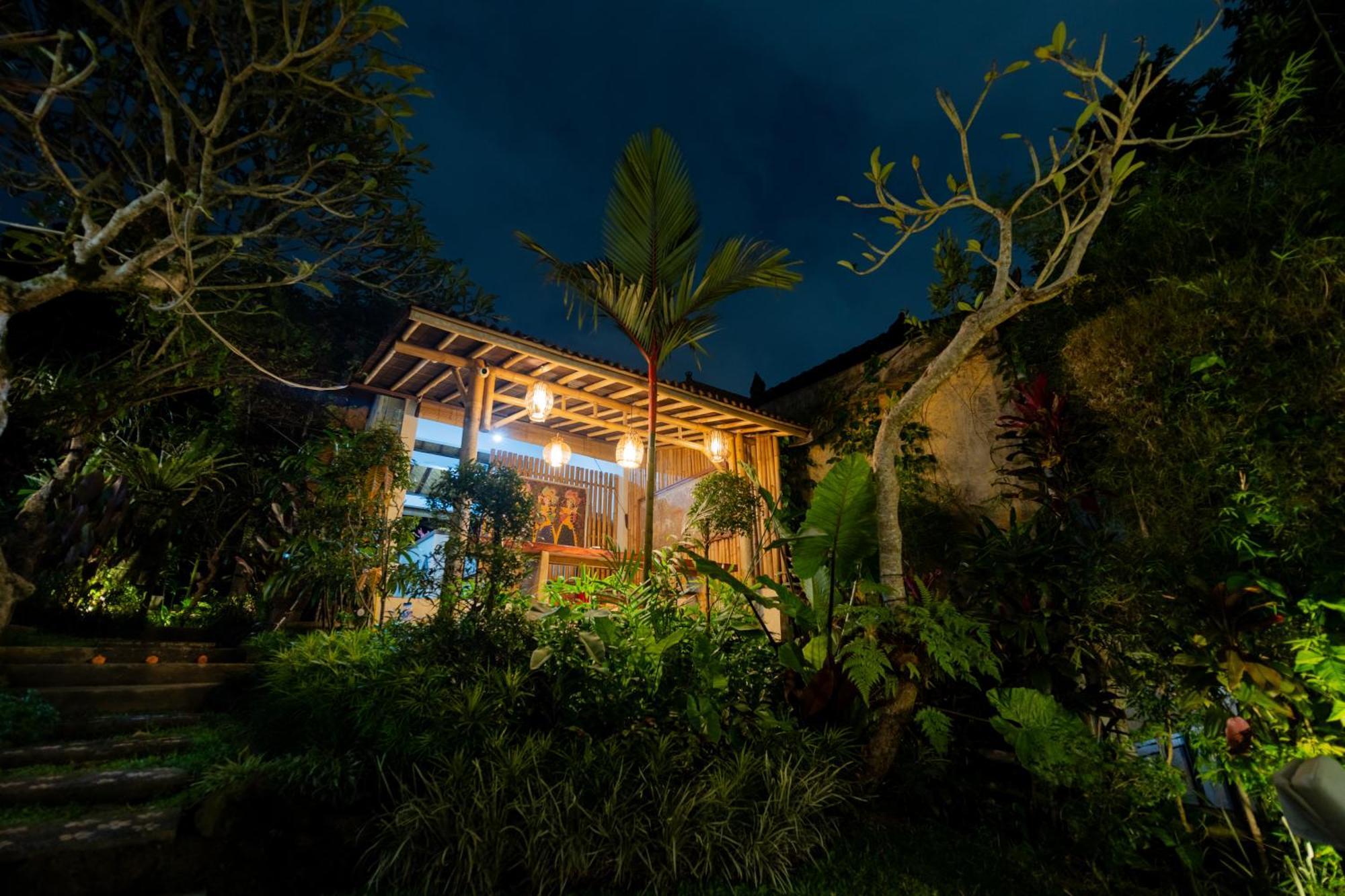 Hotel Desak Putu Putra Hidden Ubud Esterno foto