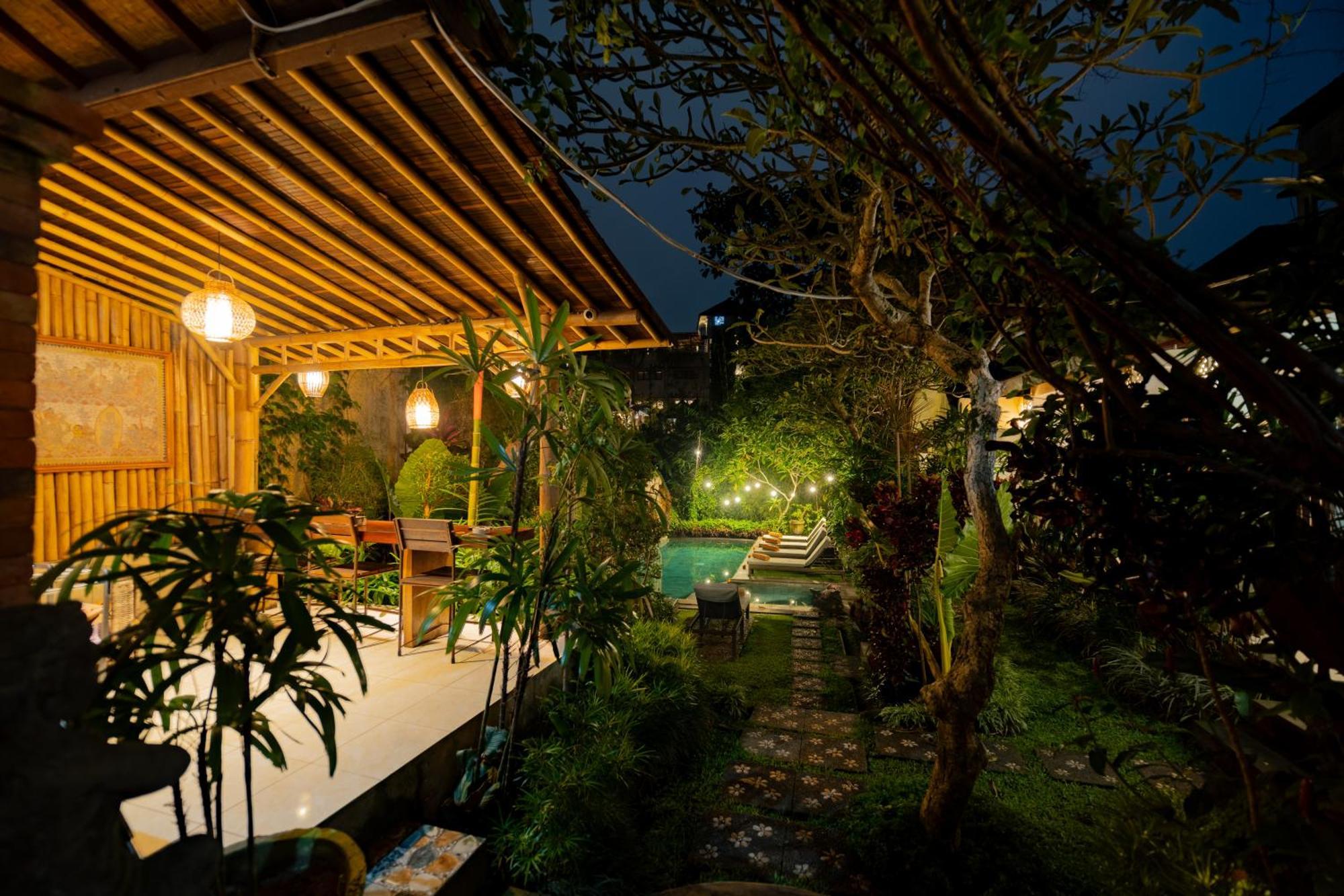 Hotel Desak Putu Putra Hidden Ubud Esterno foto