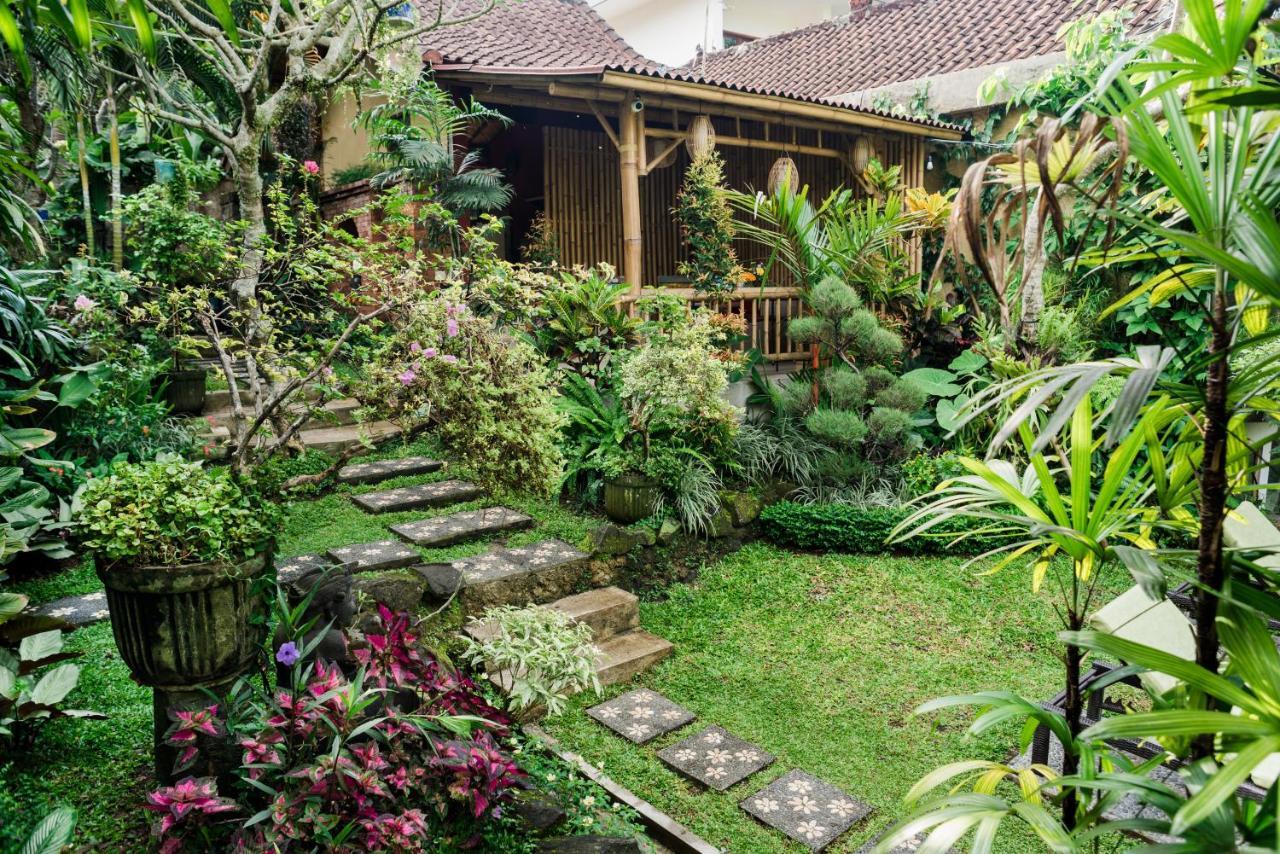 Hotel Desak Putu Putra Hidden Ubud Esterno foto
